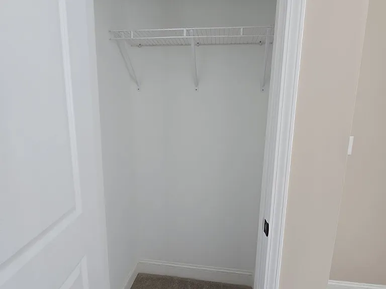 402 Giles St #B — Photo 15