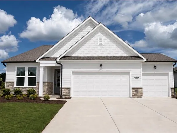 311 Grand Wehunt Dr, Hoschton, GA 30548