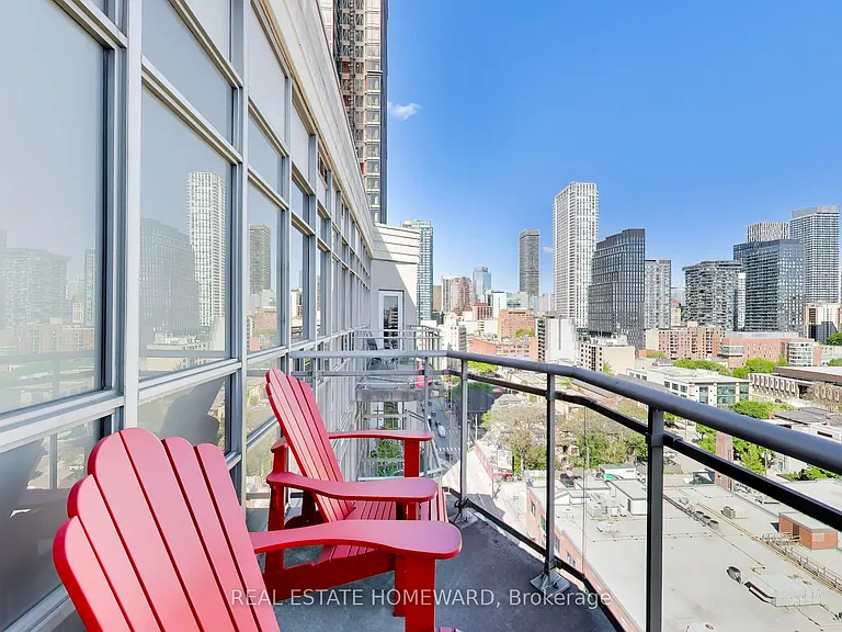 255 Richmond St E #Penthouse 10 — Photo 14