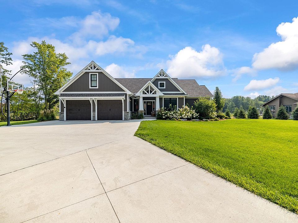 5630 N Easy St, Sanford, MI 48657 Zillow