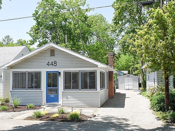 2nd image of 448 Laurel Ave
