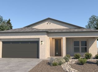69 Confianza St, Los Alamos, NM 87544