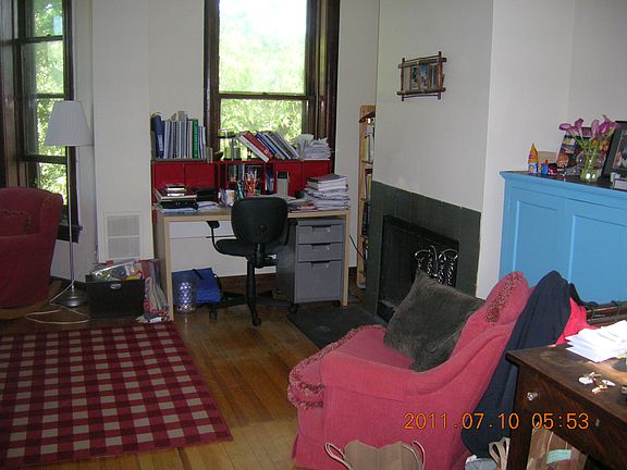 3rd image of 1902 W Cortland St #19023