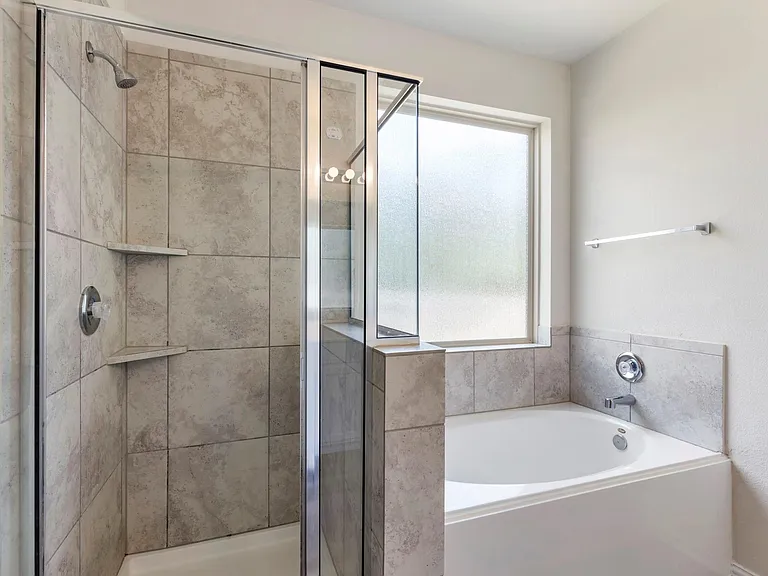 28068 Dove Chase Dr — Photo 20