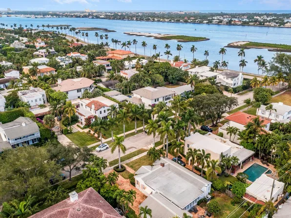 212 Dyer Road, West Palm Beach, FL 33405