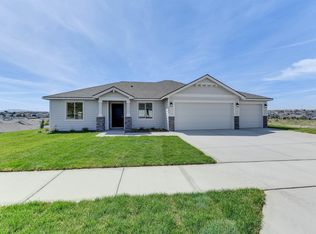 6403 W 30th Pl, Kennewick, WA 99338