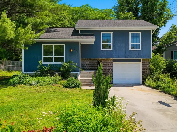 1850 W Amos Dr, Columbia, MO 65203