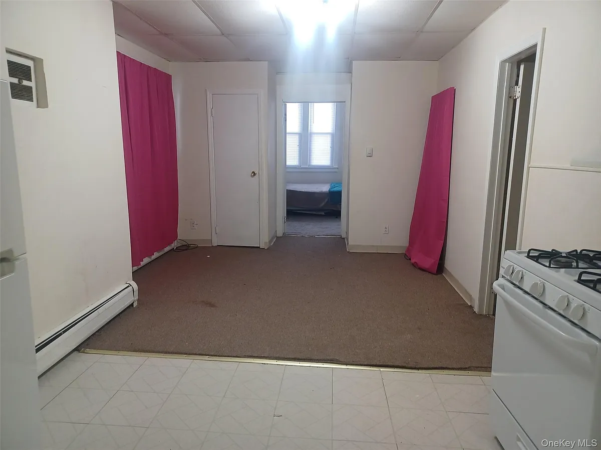 Building Photo - 50 Lenox Ave #2A