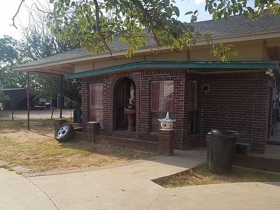 2nd image of 405 E County Road 132