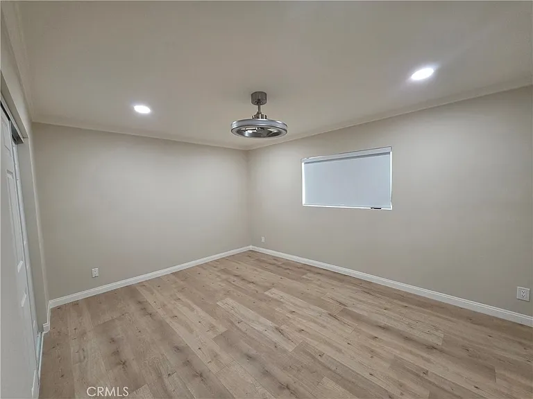 12401 Archwood St #1 — Photo 17