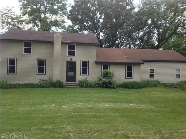 23853 Us Highway 12, Edwardsburg, MI 49112