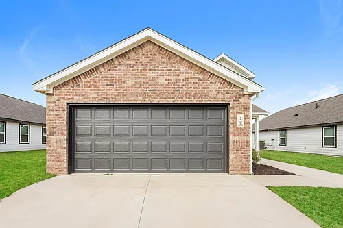 2408 Rosewood Ln Photo 1