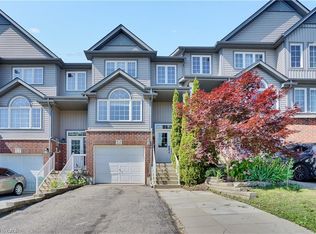 60 Featherstone St, Kitchener, ON N2R 1Z4
