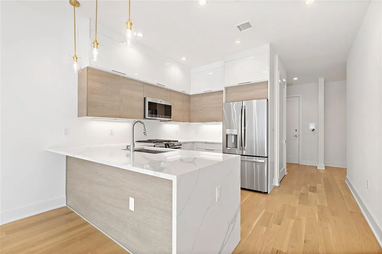 The Lofts at Blvd East — Photo 4