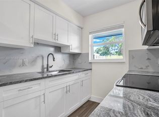 929 S North St APT 4, Lake Worth, FL 33460