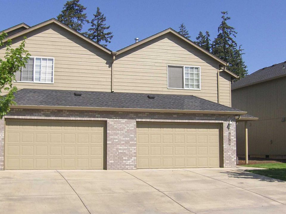 2nd image of 9707 NE Tenny Creek Dr #9707