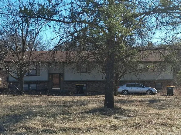 5580 County Road 404, Fulton, MO 65251