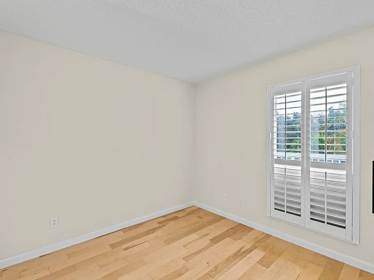 286 Cypress Point Dr — Photo 13