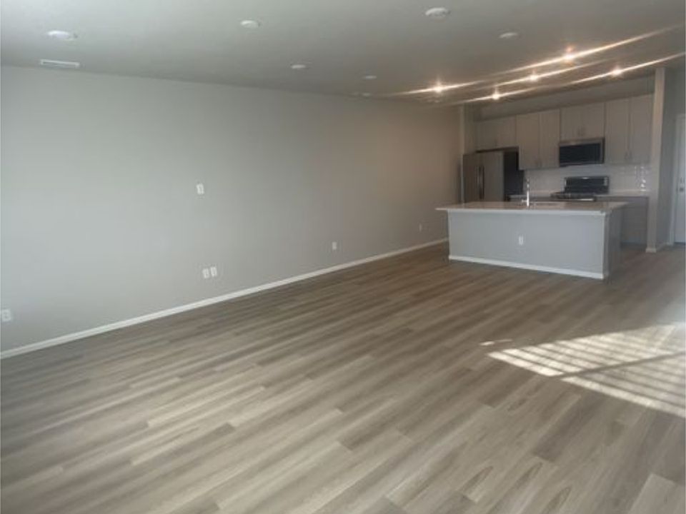 1st image of 13787 Vispo Way