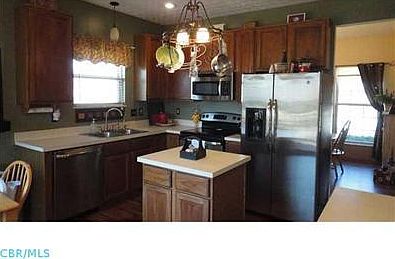 5th image of 5591 Chapman Ct