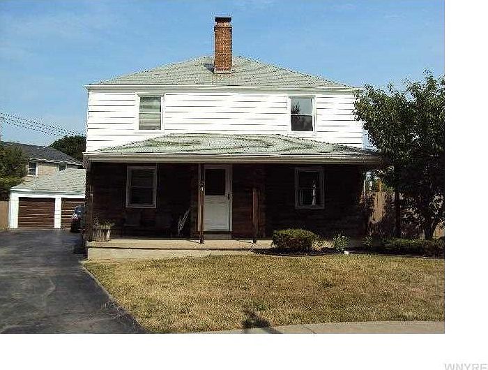 1st image of 124 Ellen Dr