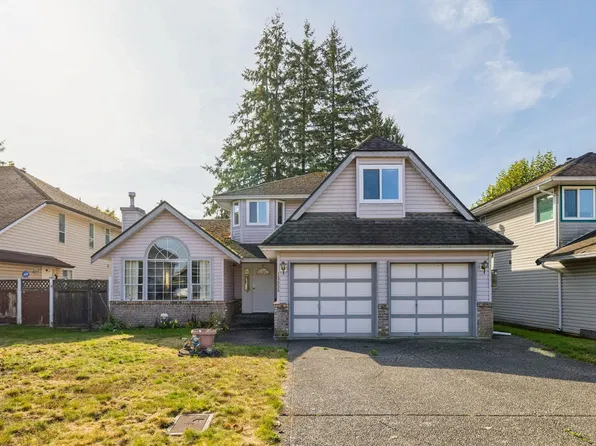 15656 107a Ave, Surrey, BC V4N 3H9