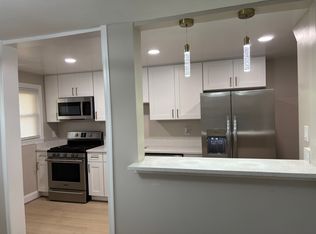 1531 Barrett Rd, Baltimore, MD 21207