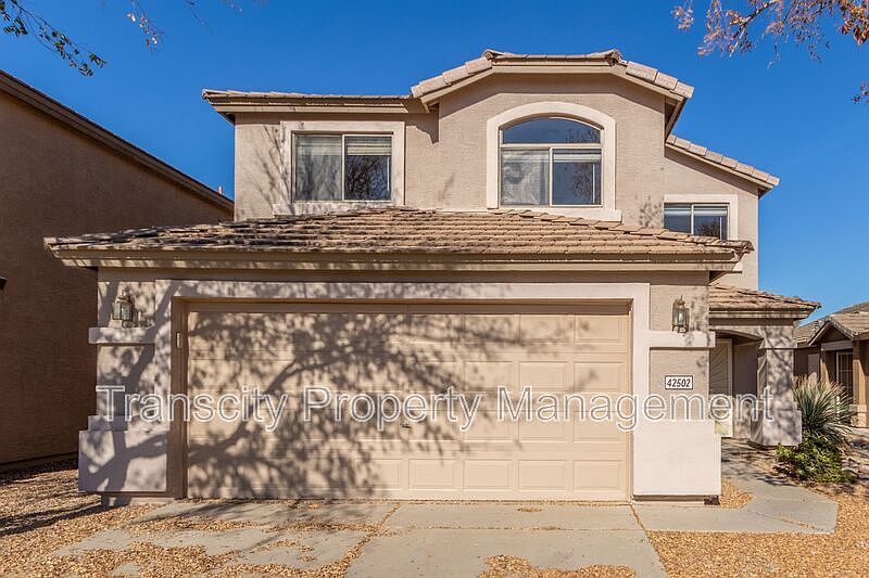 1st image of 42502 W Sunland Dr