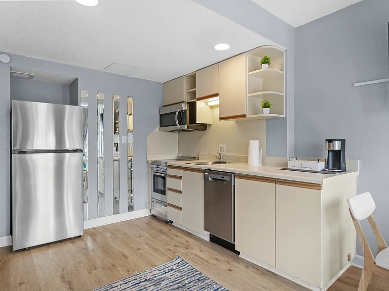1304 N Ocean Blvd — Photo 36