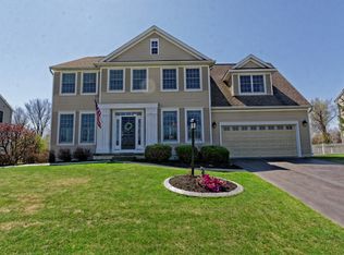 6 Magnolia Way, Ballston Lake, NY 12019