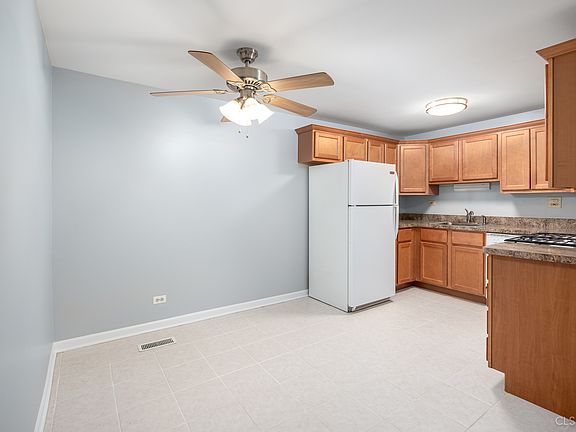 5th image of 1302 Forestdale Ct #0