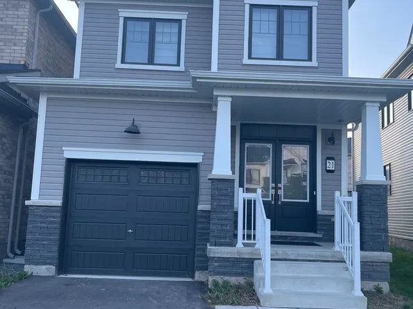 21 Keelson St, Welland, ON L3B 0M2
