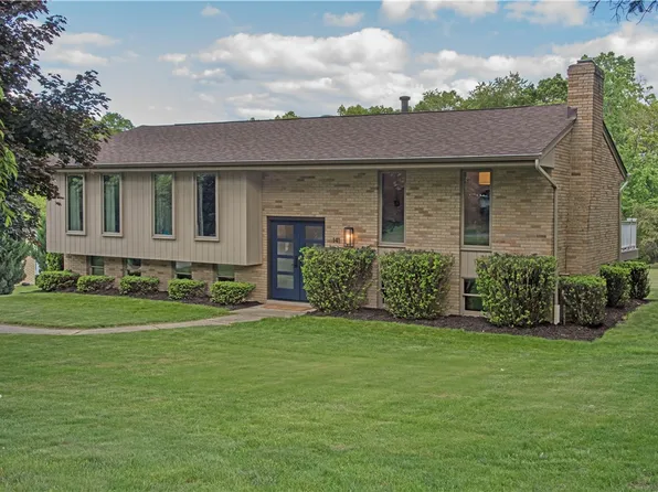 141 N Pine Cir, Gibsonia, PA 15044
