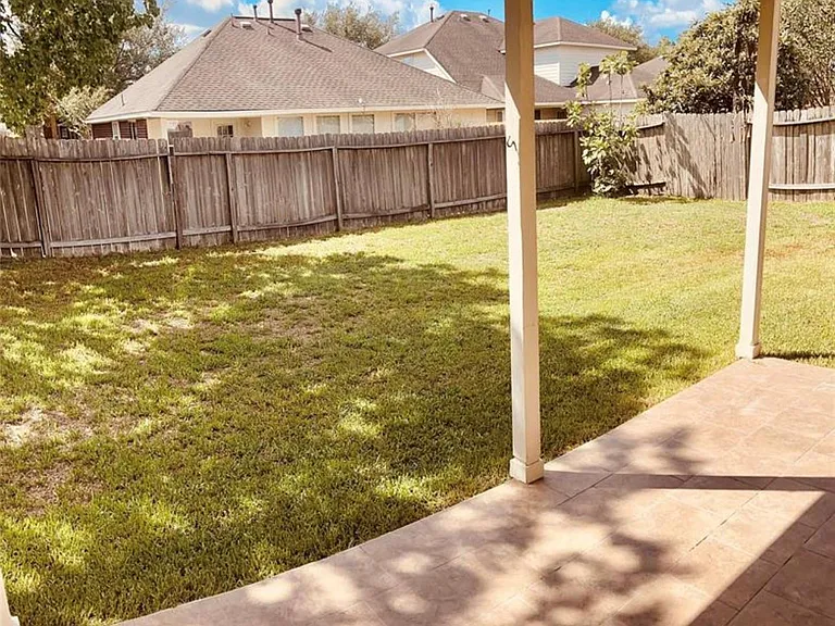 2707 Jade Forest Ln — Photo 5