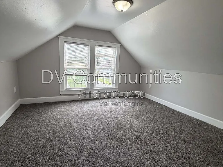 3348 W 100th St — Photo 13