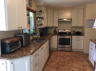 1916 Dover Rd, Niskayuna, NY 12309