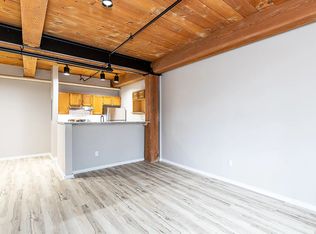 100 Whiting St #3A, Winsted, CT 06098