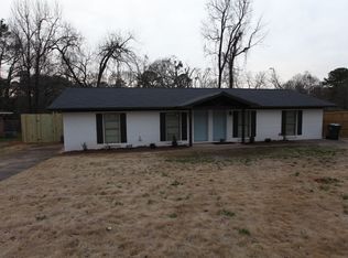 112 Lacosta Cir, Auburn, AL 36830