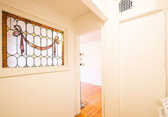 5th image of 212 Sullivan St #6