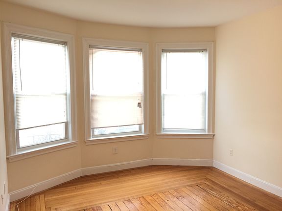 5th image of 53-55 Ashford St #1