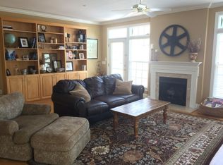 100 Nolen Ln, Chapel Hill, NC 27516