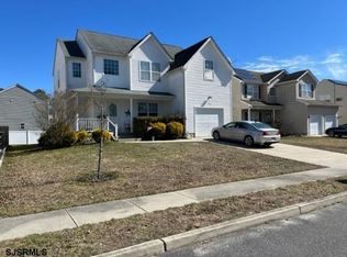 334 Meadows Dr, Galloway, NJ 08205