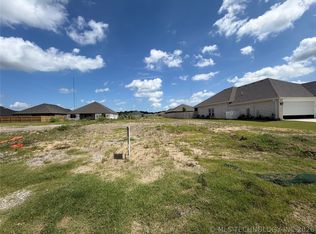 27805 E 109th Pl S, Coweta, OK 74429