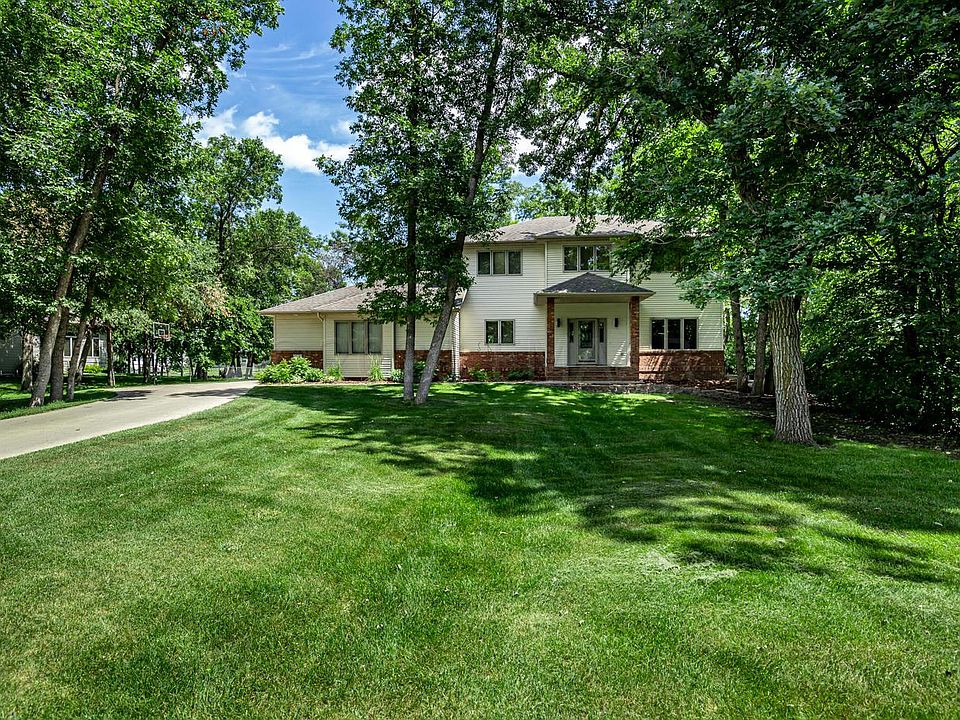 1st image of 254 Chestnut Dr