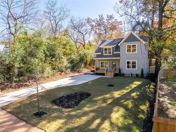 2425 Mellville Ave, Decatur, GA 30032