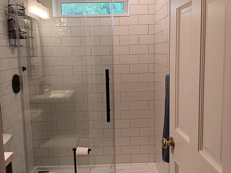 545 Maple St — Photo 9