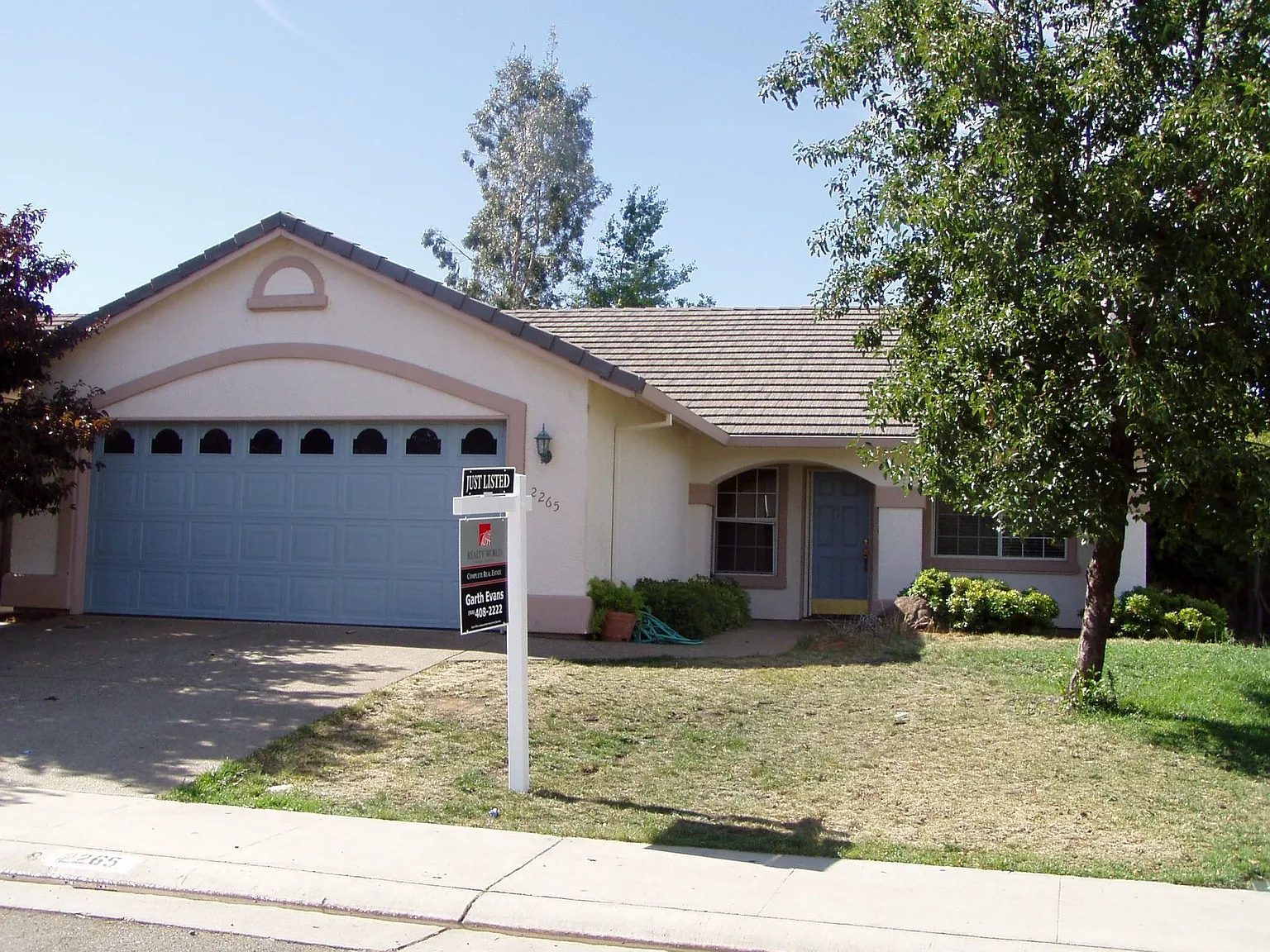 2265 Meadowland Ct photo 1