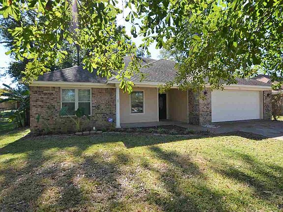 2nd image of 515 Neches Dr