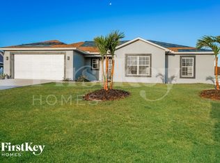 2018 NW 9th Pl, Cape Coral, FL 33993