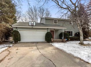 24 Weimar Ct, Appleton, WI 54915